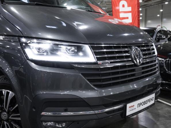 Volkswagen Multivan T6 Рестайлинг с пробегом 2020 года, цена 6 499 000 рублей, 90800 км, минивэн, Автокод Объявления