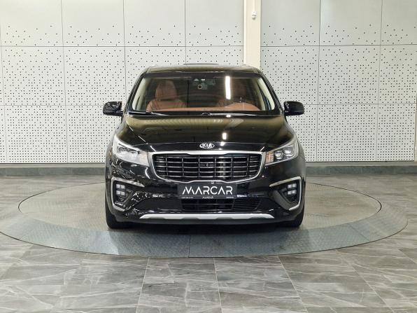 Kia Carnival III с пробегом 2018 года, цена 1 490 000 рублей, 132374 км, минивэн, Автокод Объявления