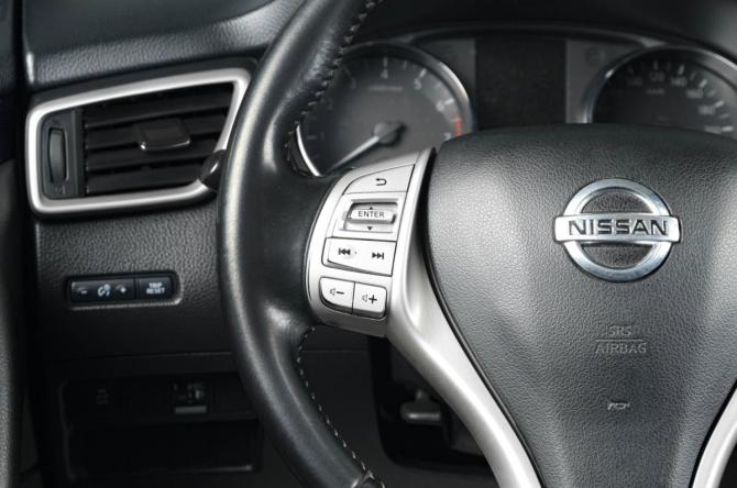 Nissan Qashqai II с пробегом 2016 года, цена 1 549 000 рублей, 141990 км, внедорожник, Автокод Объявления