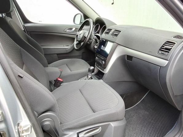 Skoda Yeti I с пробегом 2013 года, цена 990 000 рублей, 120101 км, внедорожник, Автокод Объявления