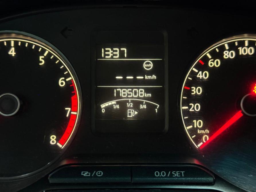 Volkswagen Polo V Рестайлинг Набережные Челны  - изображение 12