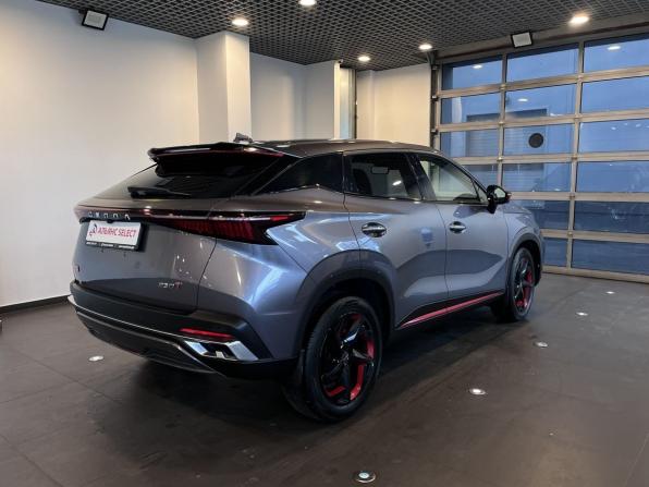 Omoda C5 I с пробегом 2023 года, цена 1 880 000 рублей, 46600 км, внедорожник, Автокод Объявления