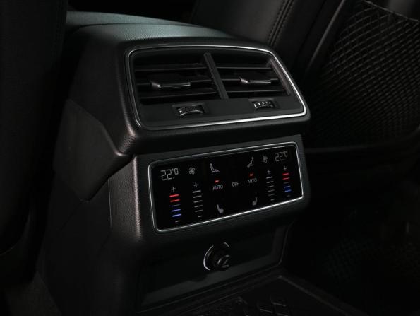 Audi A6 V (C8) с пробегом 2019 года, цена 4 339 000 рублей, 118124 км, седан, Автокод Объявления