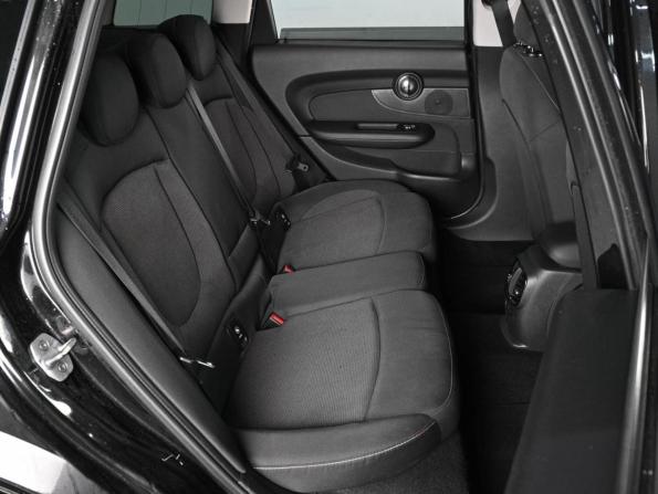 Mini Clubman II с пробегом 2018 года, цена 1 299 000 рублей, 244914 км, универсал, Автокод Объявления