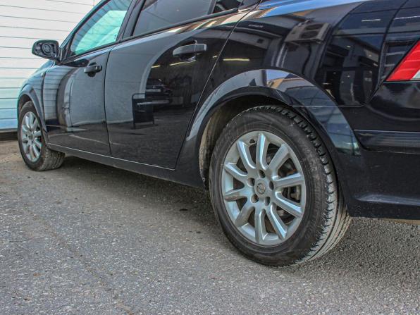 Opel Astra H Рестайлинг с пробегом 2009 года, цена 531 000 рублей, 177000 км, седан, Автокод Объявления