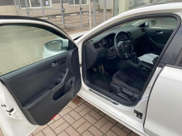 Volkswagen Jetta VI Рестайлинг с пробегом 2014 года, цена 1 070 000 рублей, 140515 км, седан, Автокод Объявления
