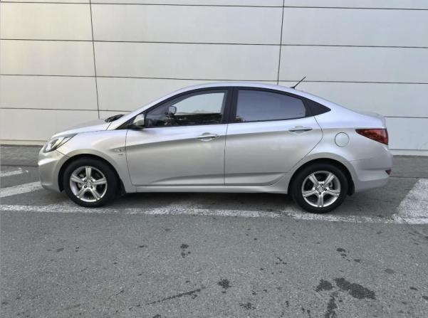 Hyundai Solaris I с пробегом 2011 года, цена 760 000 рублей, 288354 км, седан, Автокод Объявления