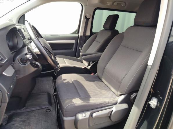 Peugeot Traveller I с пробегом 2018 года, цена 2 599 000 рублей, 178583 км, минивэн, Автокод Объявления