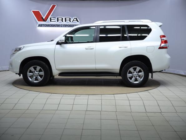 Toyota Land Cruiser Prado 150 Series Рестайлинг 1 с пробегом 2016 года, цена 3 650 000 рублей, 183180 км, внедорожник, Автокод Объявления