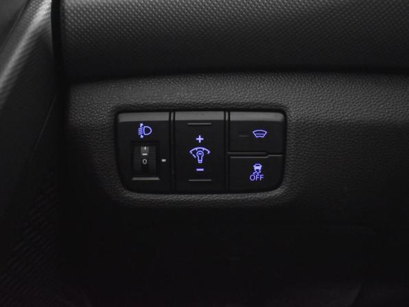 Hyundai Creta I с пробегом 2017 года, цена 1 620 000 рублей, 172784 км, внедорожник, Автокод Объявления