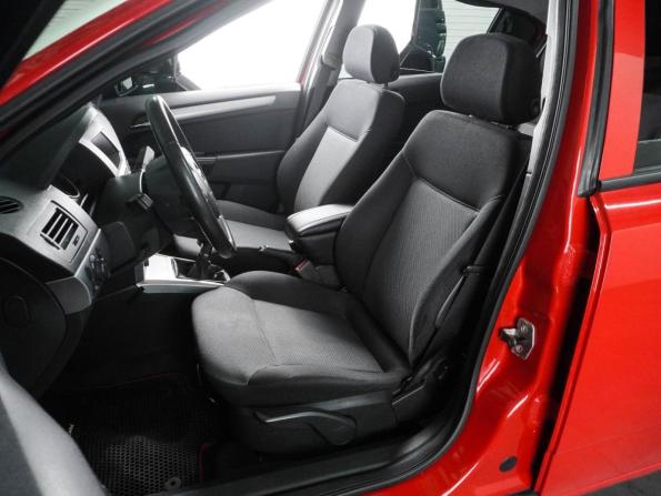Opel Astra H Рестайлинг с пробегом 2012 года, цена 849 000 рублей, 78549 км, седан, Автокод Объявления