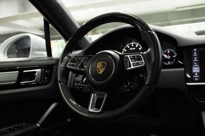 Porsche Cayenne III с пробегом 2019 года, цена 10 719 000 рублей, 64845 км, внедорожник, Автокод Объявления