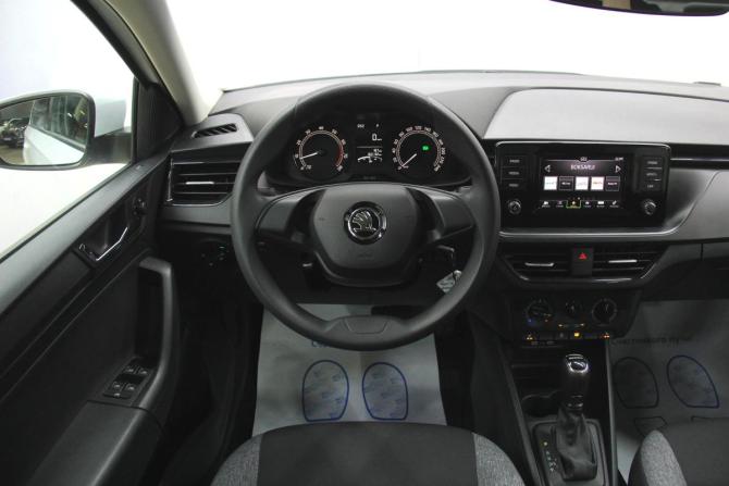 Skoda Rapid II с пробегом 2022 года, цена 1 507 300 рублей, 163132 км, лифтбек, Автокод Объявления