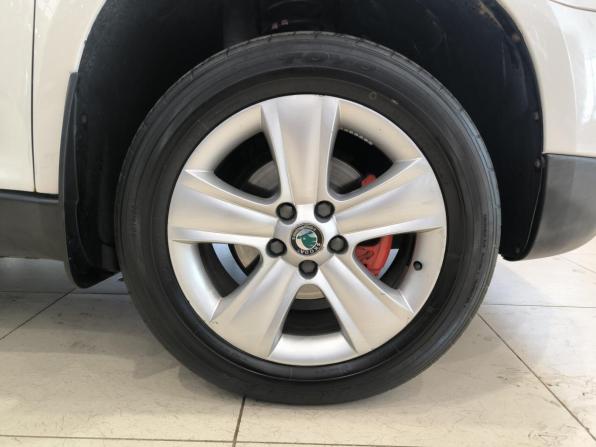 Skoda Yeti I с пробегом 2013 года, цена 1 159 000 рублей, 176111 км, внедорожник, Автокод Объявления