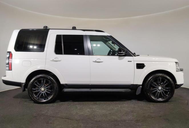 Land Rover Discovery IV Рестайлинг с пробегом 2015 года, цена 2 660 000 рублей, 157000 км, внедорожник, Автокод Объявления