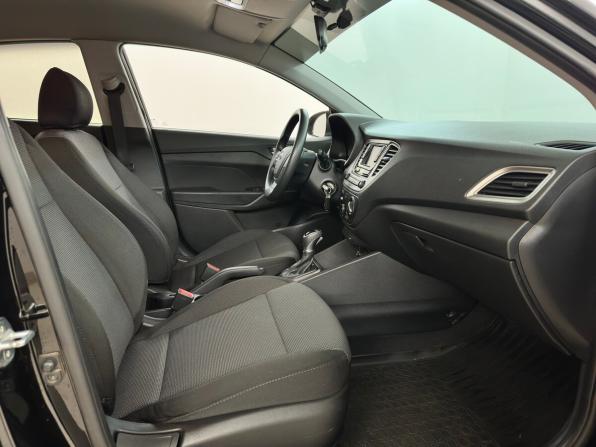 Hyundai Solaris II с пробегом 2019 года, цена 1 450 000 рублей, 89364 км, седан, Автокод Объявления
