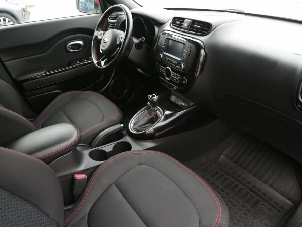 Kia Soul II Рестайлинг с пробегом 2018 года, цена 1 791 000 рублей, 73000 км, хэтчбек, Автокод Объявления