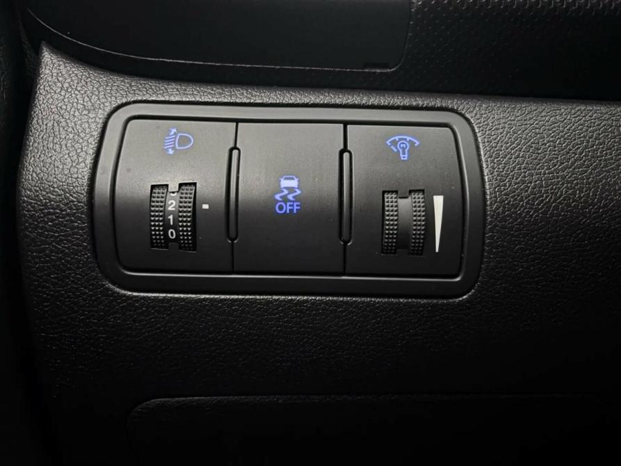Hyundai Solaris I Псков  - изображение 17