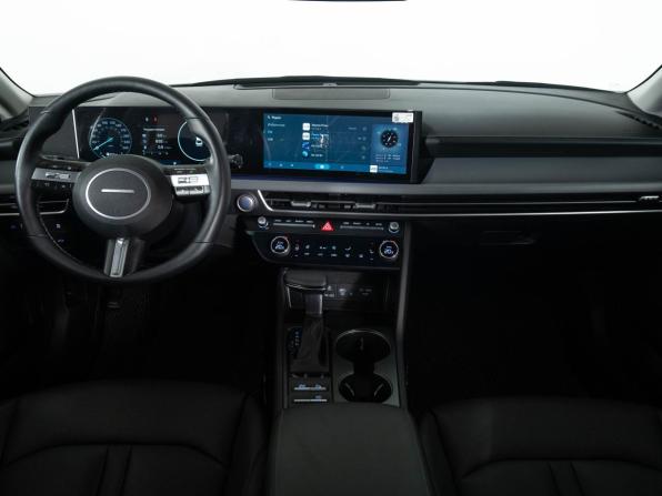Hyundai Sonata VIII (DN8) Рестайлинг с пробегом 2024 года, цена 4 400 000 рублей, 12793 км, седан, Автокод Объявления