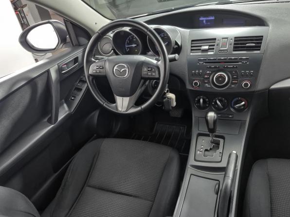 Mazda 3 II (BL) Рестайлинг с пробегом 2012 года, цена 965 000 рублей, 155189 км, седан, Автокод Объявления