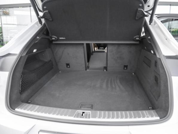 Porsche Cayenne III Рестайлинг с пробегом 2025 года, цена 17 490 000 рублей, 6114 км, внедорожник, Автокод Объявления