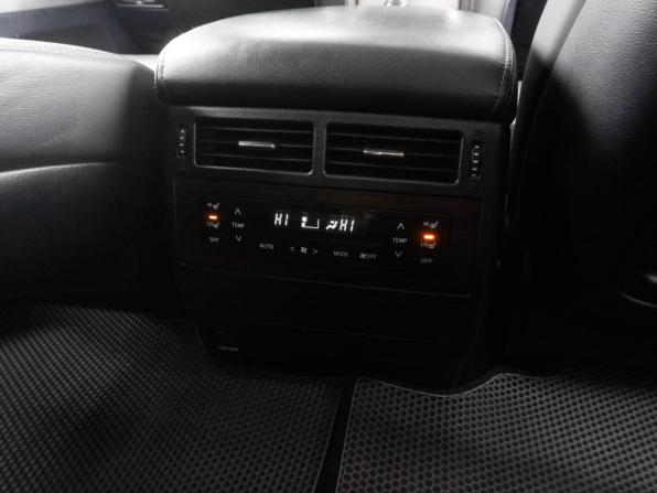 Toyota Land Cruiser 200 Series Рестайлинг 2 с пробегом 2021 года, цена 7 799 000 рублей, 113491 км, внедорожник, Автокод Объявления