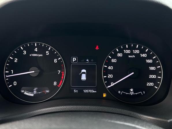 Hyundai Creta I с пробегом 2016 года, цена 1 620 000 рублей, 120701 км, внедорожник, Автокод Объявления