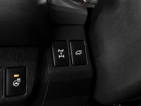 Toyota RAV4 IV (XA40) Рестайлинг с пробегом 2015 года, цена 2 182 000 рублей, 172862 км, внедорожник, Автокод Объявления