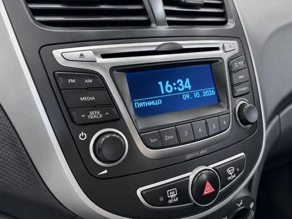 Hyundai Solaris I Рестайлинг с пробегом 2016 года, цена 879 000 рублей, 184992 км, седан, Автокод Объявления