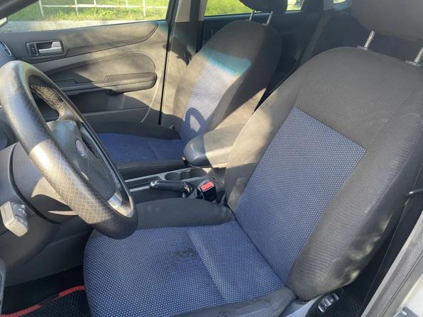 Ford Focus II с пробегом 2007 года, цена 259 000 рублей, 271148 км, хэтчбек, Автокод Объявления