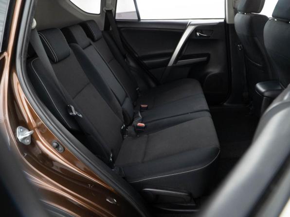 Toyota RAV4 IV (XA40) Рестайлинг с пробегом 2017 года, цена 2 538 050 рублей, 154451 км, внедорожник, Автокод Объявления