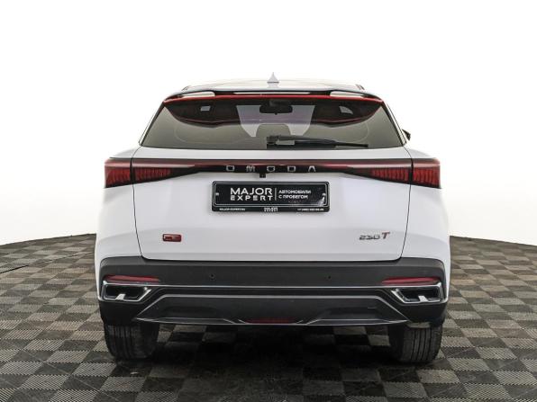 Omoda C5 I с пробегом 2023 года, цена 1 695 000 рублей, 47678 км, внедорожник, Автокод Объявления