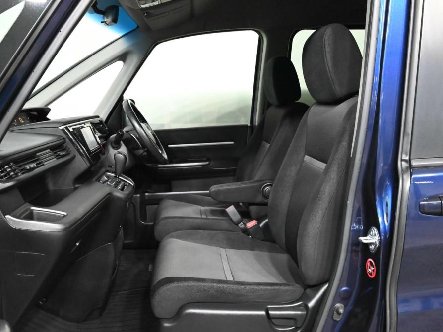 Honda Stepwgn V Рестайлинг Екатеринбург  - изображение 20
