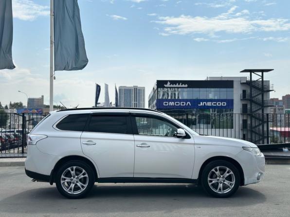 Mitsubishi Outlander III с пробегом 2013 года, цена 1 270 000 рублей, 309306 км, внедорожник, Автокод Объявления