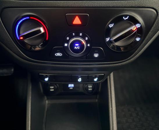 Hyundai Solaris II Рестайлинг с пробегом 2021 года, цена 1 730 000 рублей, 45470 км, седан, Автокод Объявления
