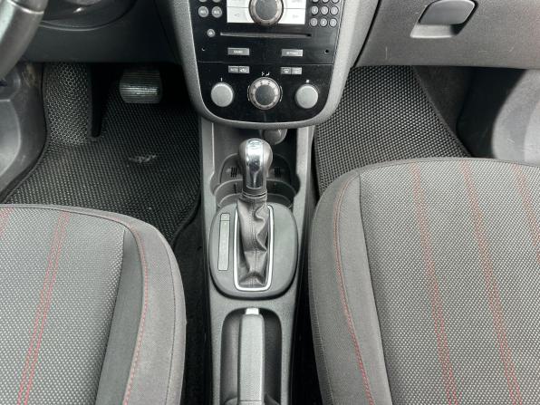 Opel Corsa D Рестайлинг II с пробегом 2012 года, цена 630 000 рублей, 116053 км, хэтчбек, Автокод Объявления