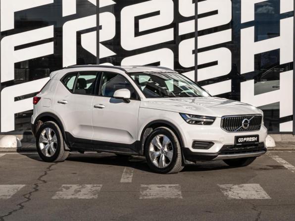 Volvo XC40 I с пробегом 2018 года, цена 2 150 000 рублей, 193732 км, внедорожник, Автокод Объявления