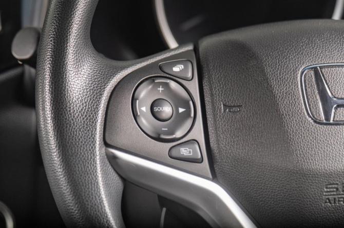 Honda Fit III Рестайлинг с пробегом 2019 года, цена 1 259 000 рублей, 87000 км, хэтчбек, Автокод Объявления