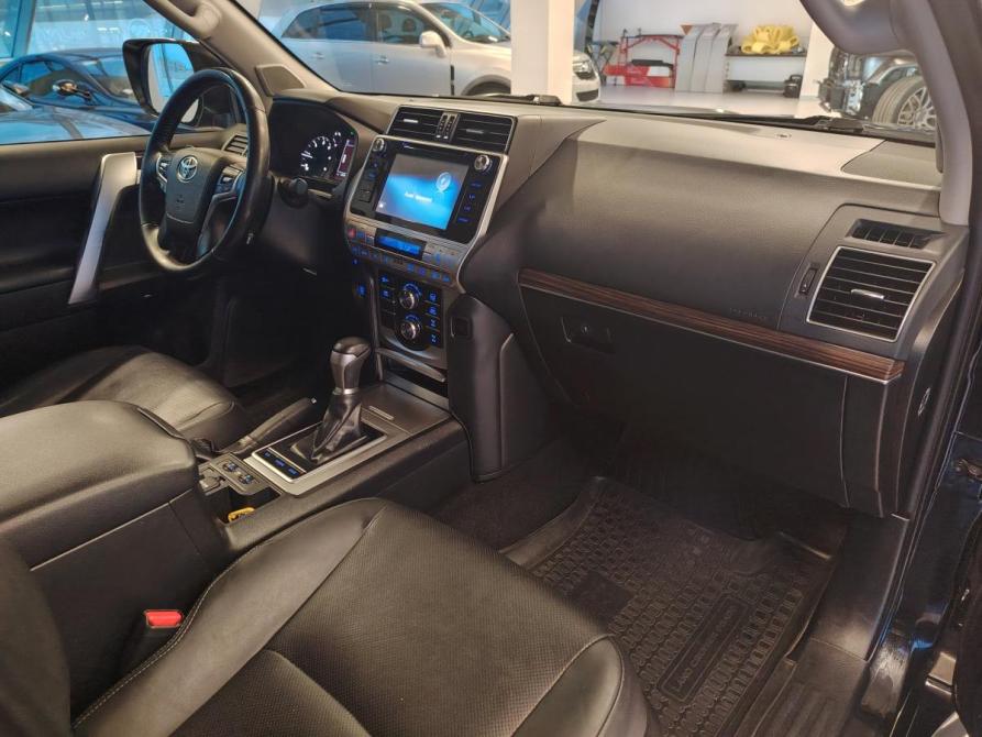 Toyota Land Cruiser Prado 150 Series Рестайлинг 2 Санкт-Петербург  - изображение 7