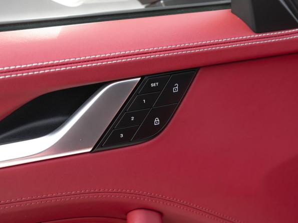 Porsche 911 VIII (992) с пробегом 2022 года, цена 18 200 000 рублей, 29460 км, купе, Автокод Объявления