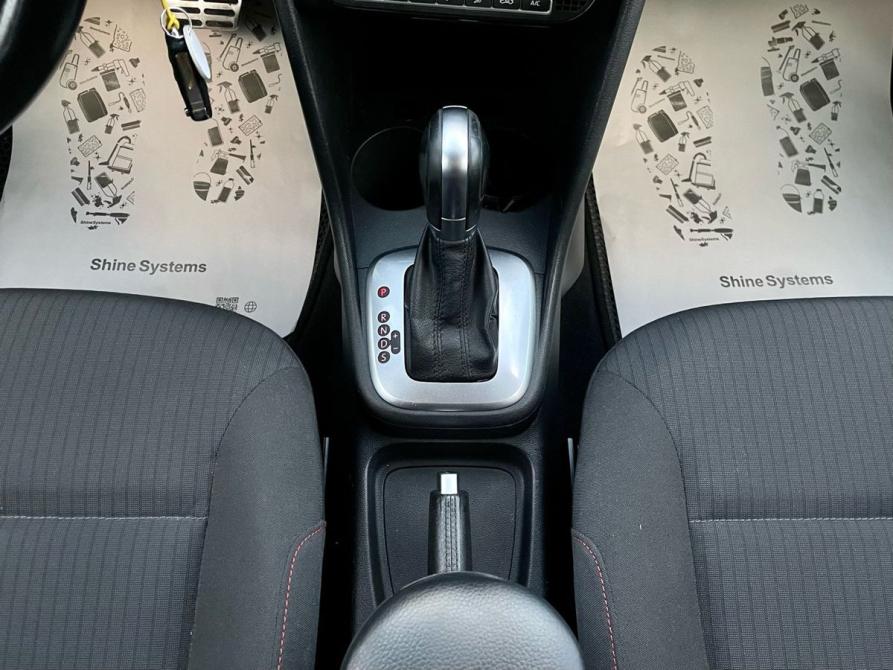 Volkswagen Polo V Рестайлинг Краснодар  - изображение 12