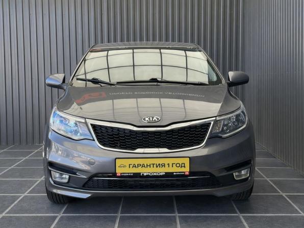 Kia Rio III Рестайлинг с пробегом 2017 года, цена 1 217 000 рублей, 77224 км, хэтчбек, Автокод Объявления