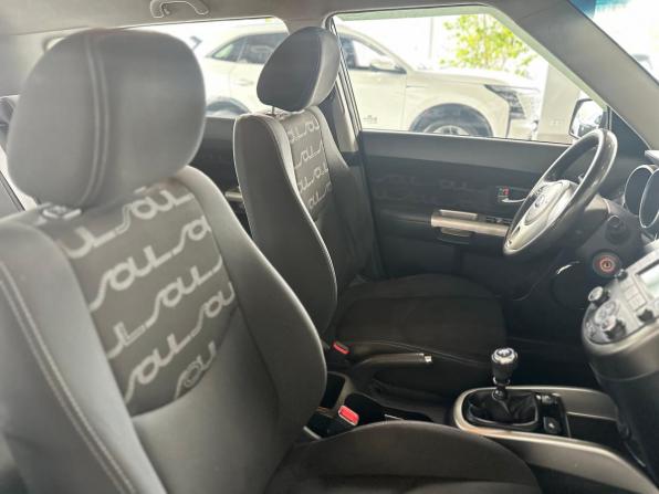 Kia Soul I Рестайлинг с пробегом 2012 года, цена 795 000 рублей, 136002 км, хэтчбек, Автокод Объявления