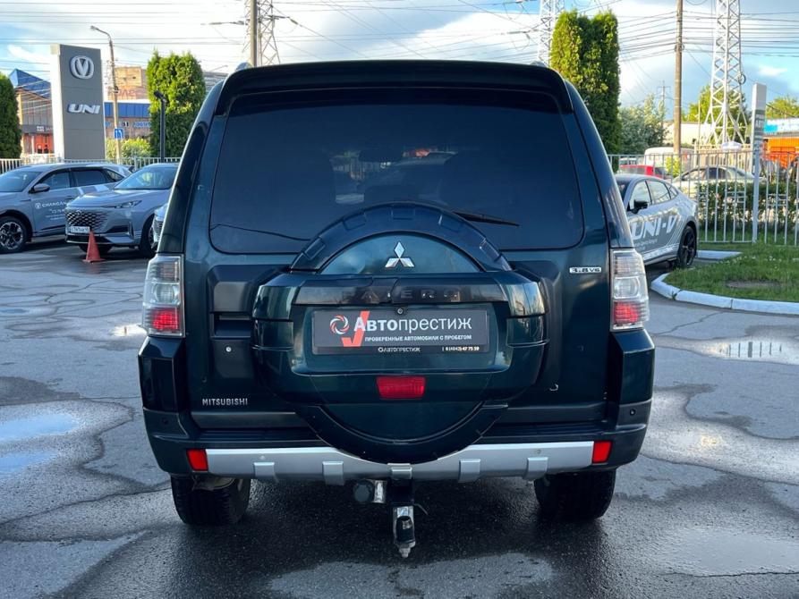 Mitsubishi Pajero IV Калуга  - изображение 5