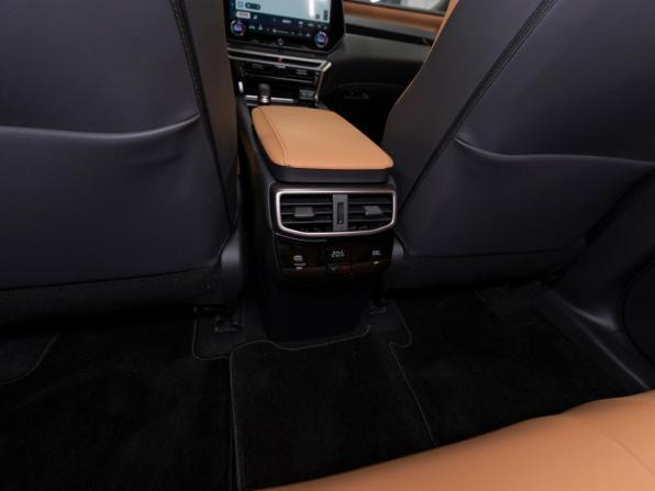 Lexus RX V с пробегом 2026 года, цена 7 930 000 рублей, 11 км, внедорожник, Автокод Объявления