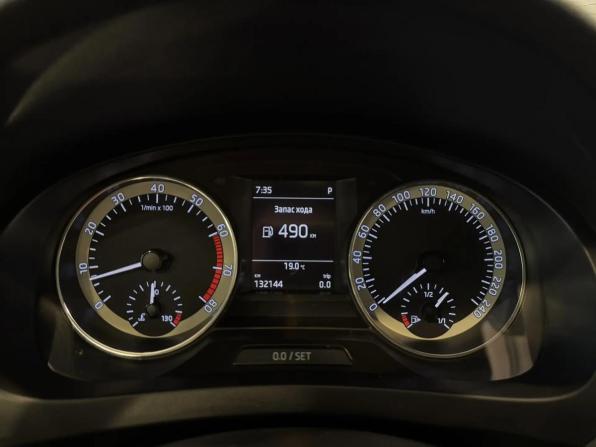 Skoda Rapid I Рестайлинг с пробегом 2018 года, цена 1 230 000 рублей, 132412 км, лифтбек, Автокод Объявления
