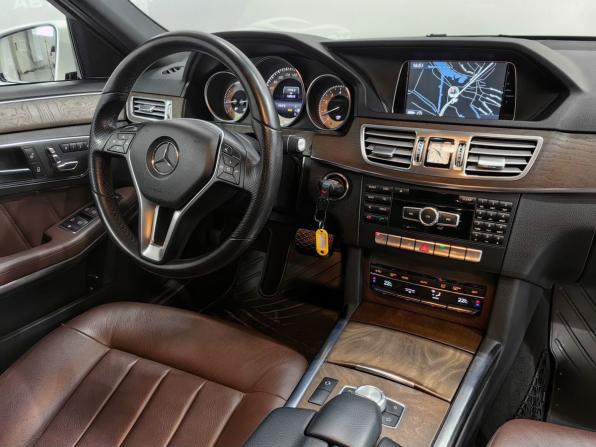 Mercedes-Benz E-Класс IV (W212 S212 C207) Рестайлинг с пробегом 2013 года, цена 2 630 000 рублей, 130311 км, седан, Автокод Объявления