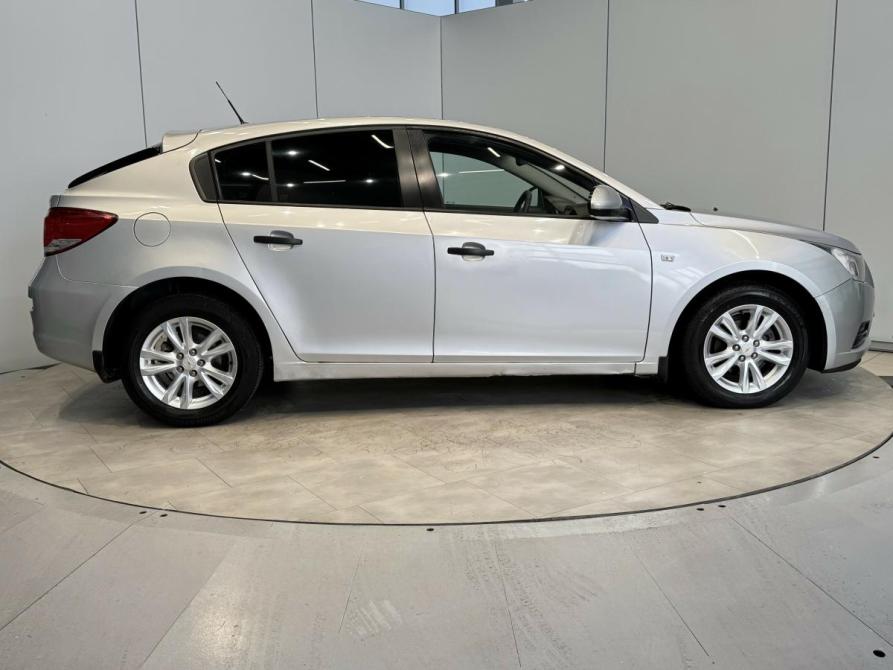 Chevrolet Cruze I Волжский  - изображение 6