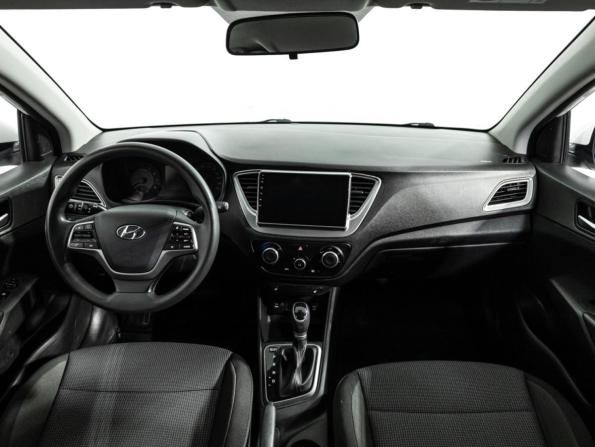 Hyundai Solaris II Рестайлинг с пробегом 2021 года, цена 1 529 777 рублей, 92949 км, седан, Автокод Объявления