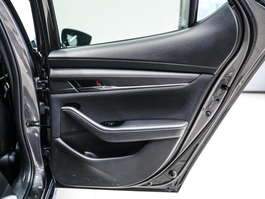 Mazda 3 IV (BP) Красноярск  - изображение 26